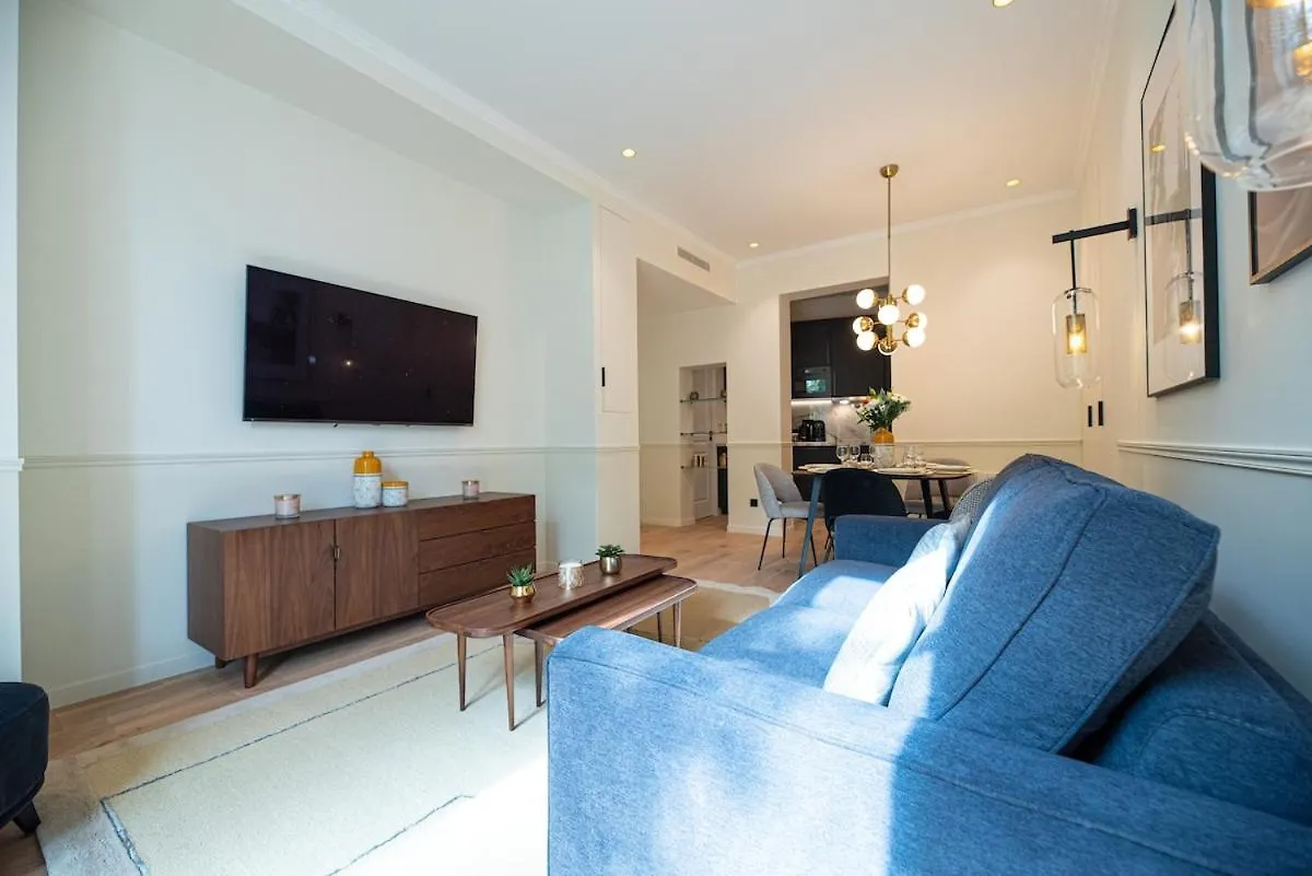Appartement Luxe 2 Chambres Grands Boulevards 4-6P Paris France