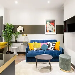 Apartamento Guestready - Magnifique Studio Near Eiffel Tower, Paris